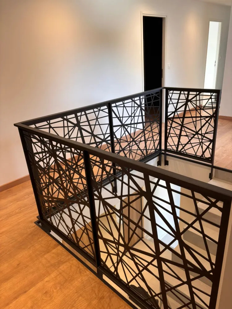 création escaliers et garde-corps (23)
